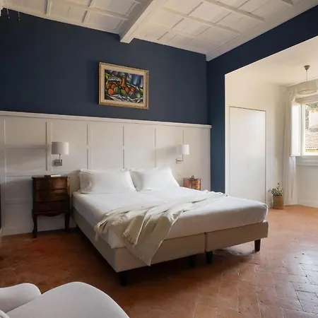 Le Farnete Bed & Breakfast 3*