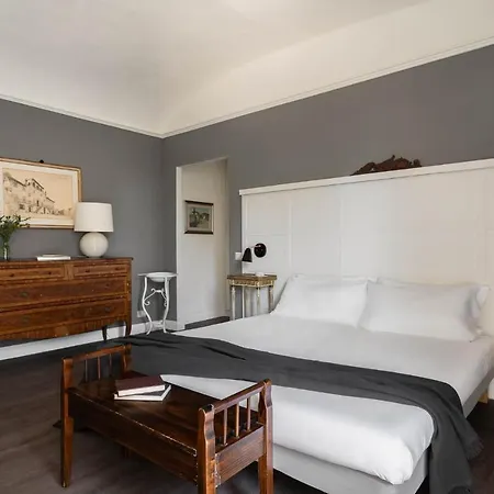 Le Farnete Bed & Breakfast