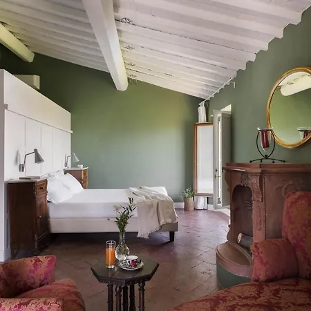 Le Farnete Bed & Breakfast